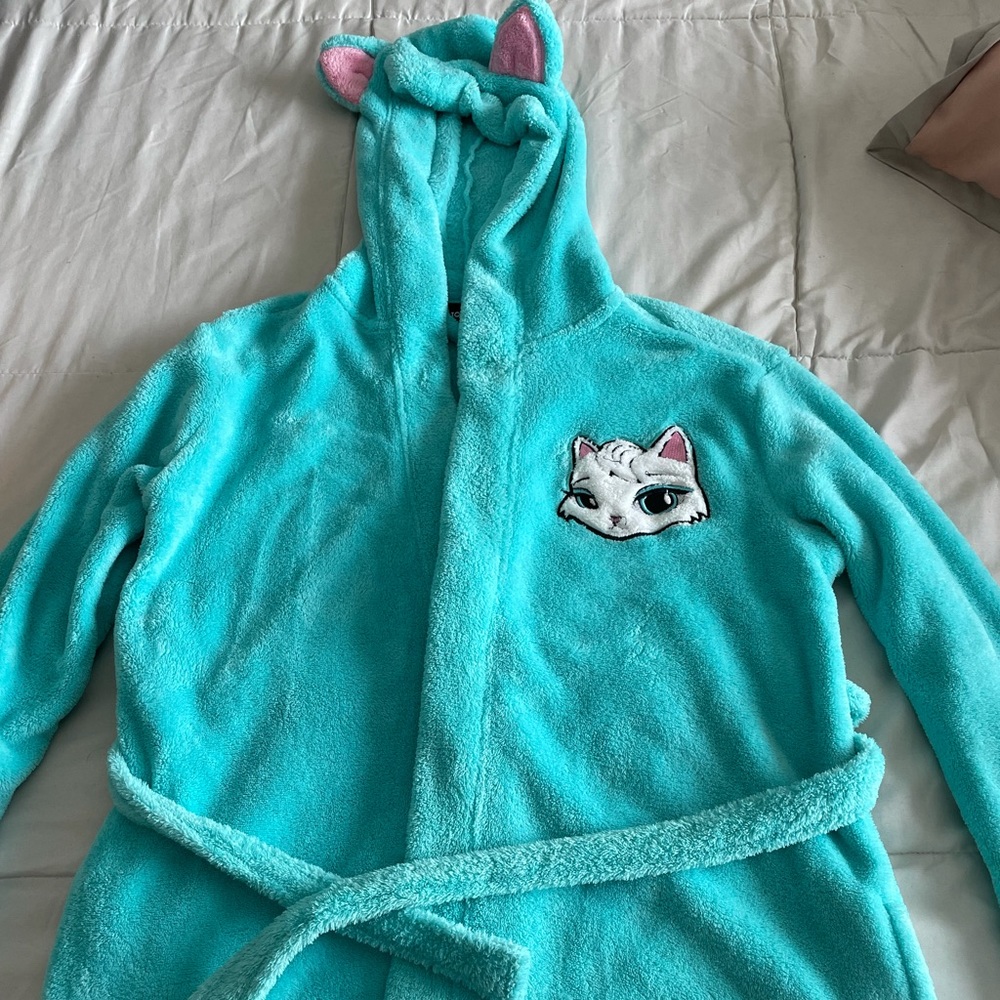Girls bathrobe